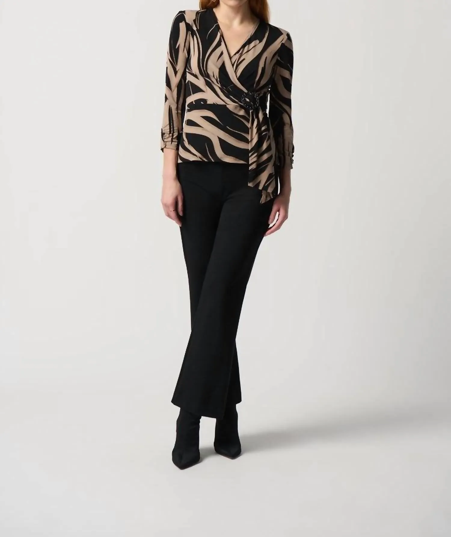Abstract Print Silky Knit Top With Side Buckle