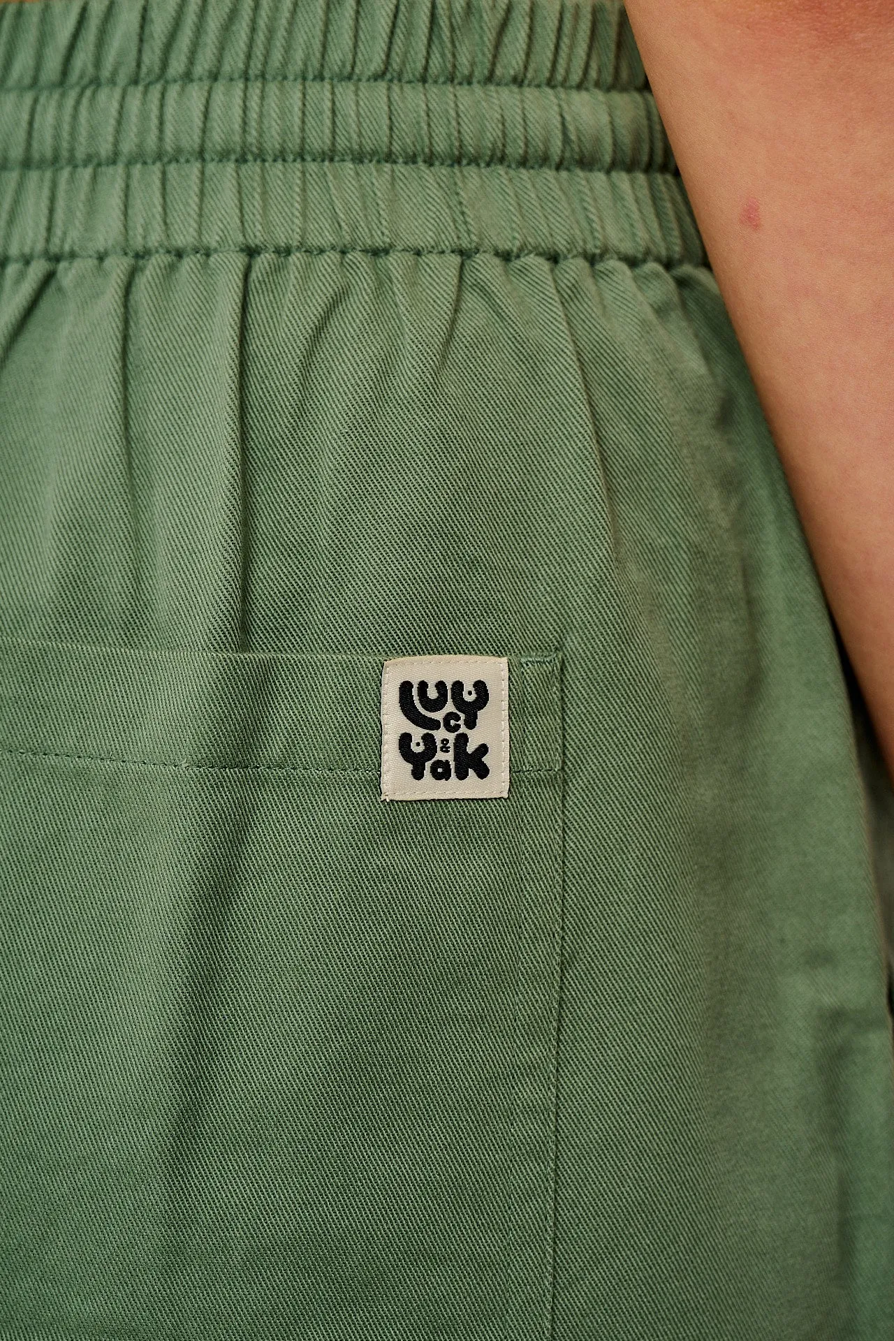 Chuck - Wide Leg Cotton Trousers in Green Bay