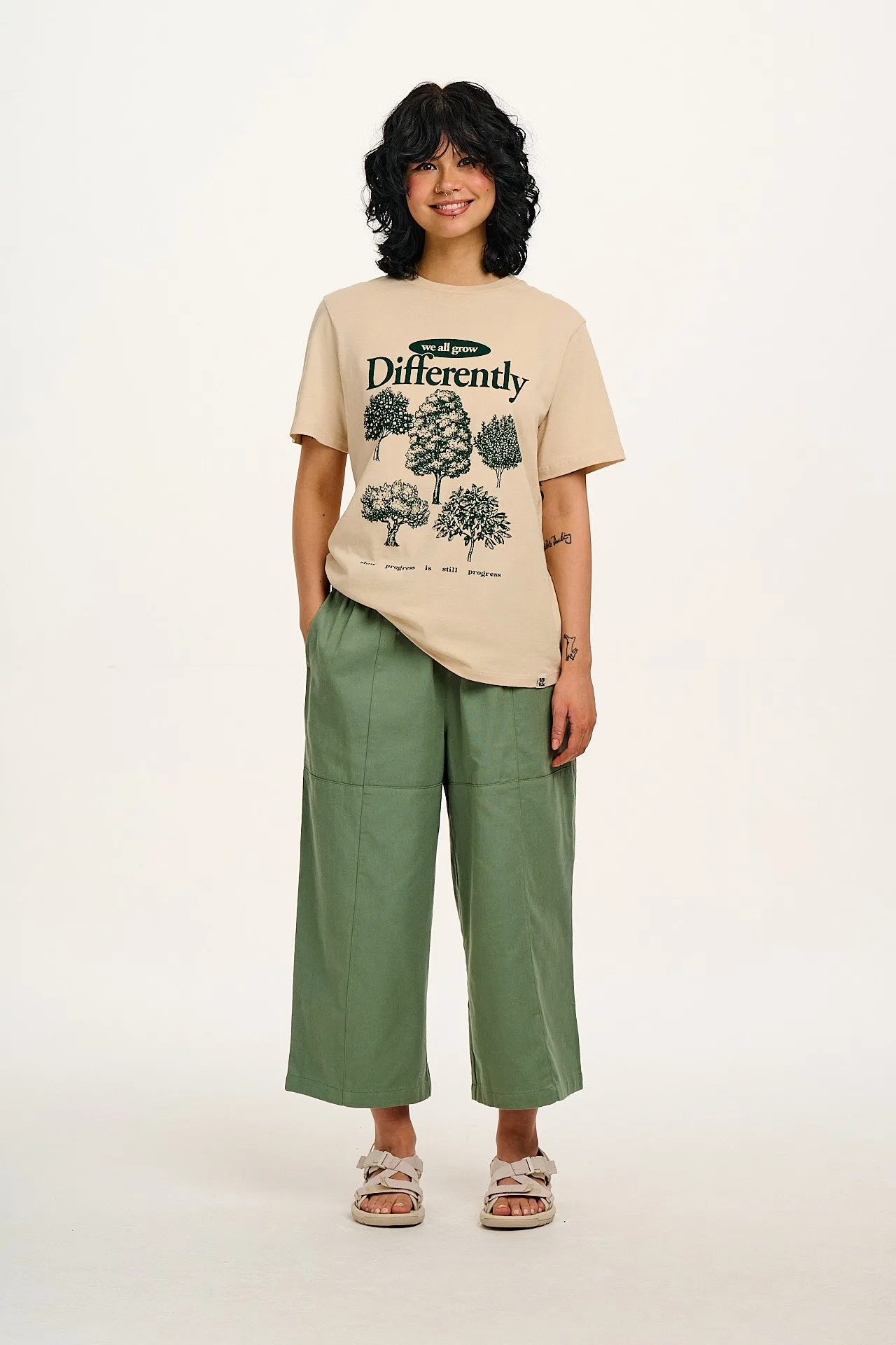 Chuck - Wide Leg Cotton Trousers in Green Bay