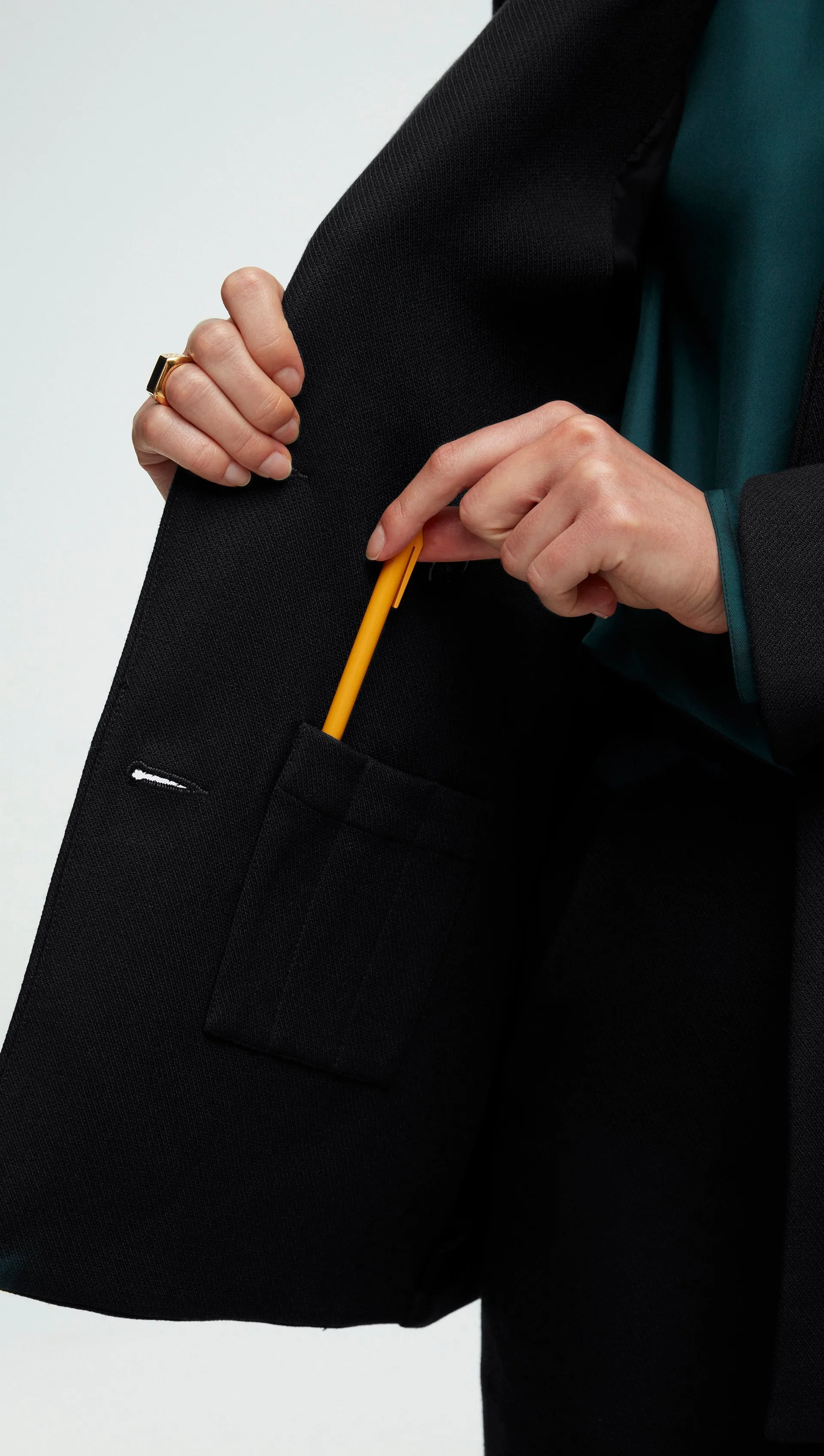 Double-Breasted Blazer in Viscose Wool Twill | Black