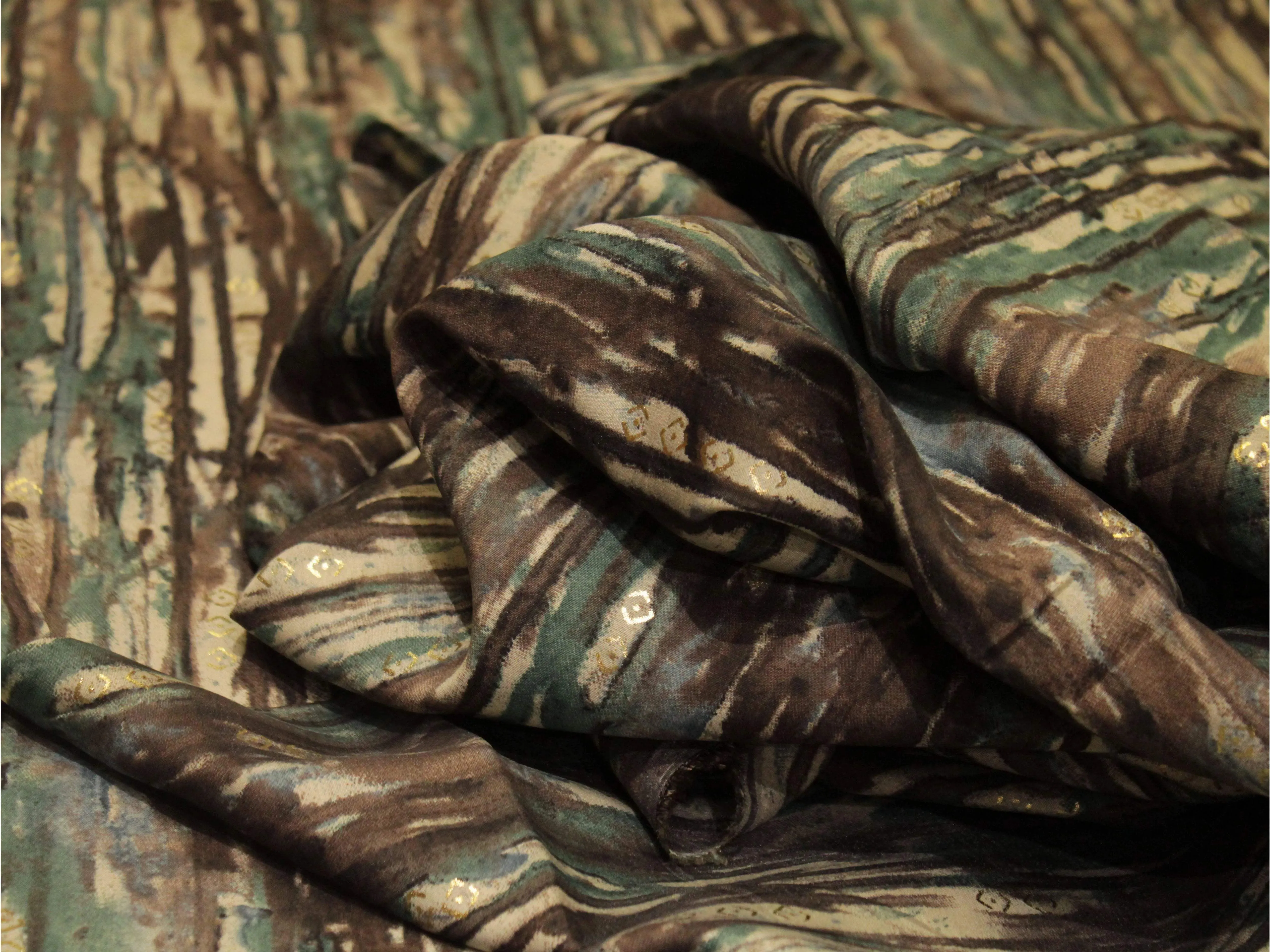 Loud : Digital Print Muslin Silk Fabric